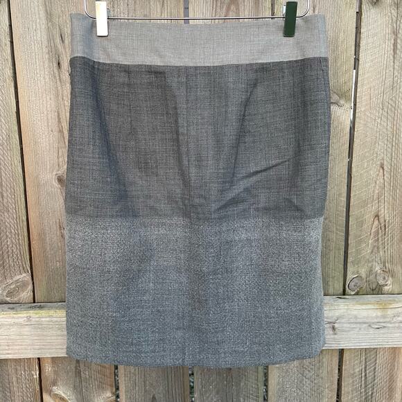 Gunex Women's Straight Pencil Skirt Pull on Pleated Back Gray Size 6 - Picture 1 of 9